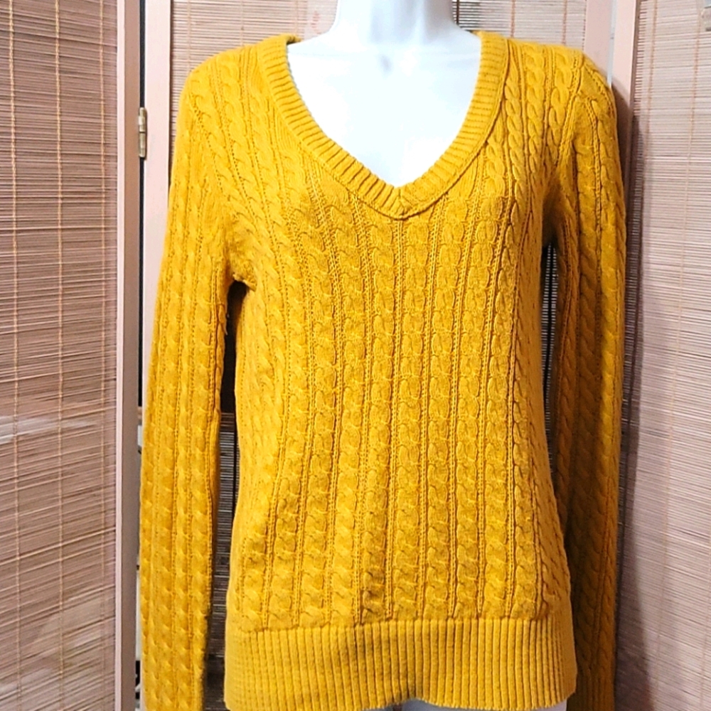 Yellow cable knit long sleeve v-neck sweater